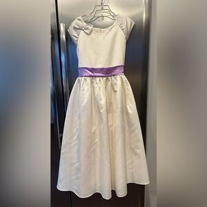 American Girl Doll Cream Ivory Dress beautiful light purple lavender sash sz 10